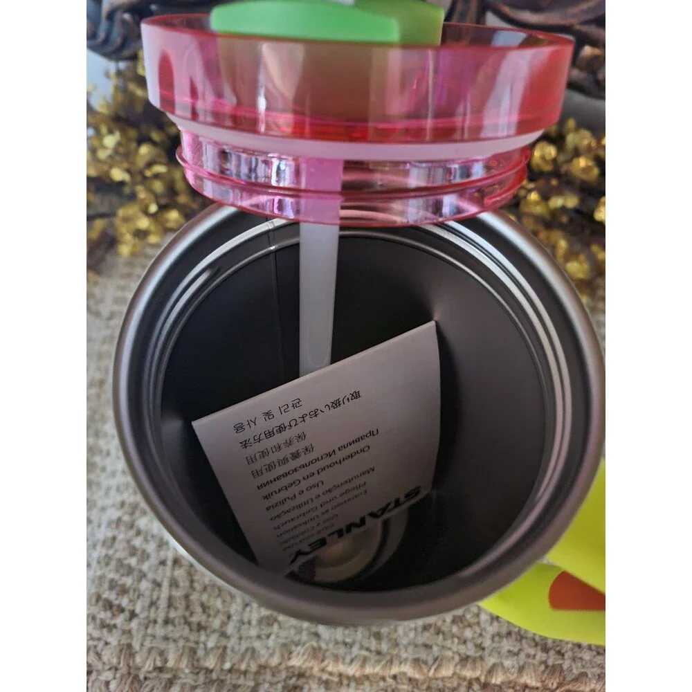 READ DESCRIPTION- 40 oz Neon Black - Stanley Quencher H2.0 Tumbler